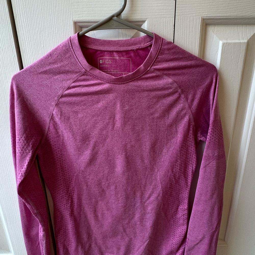 FIGS Seamless Long Sleeve Top - Berry
